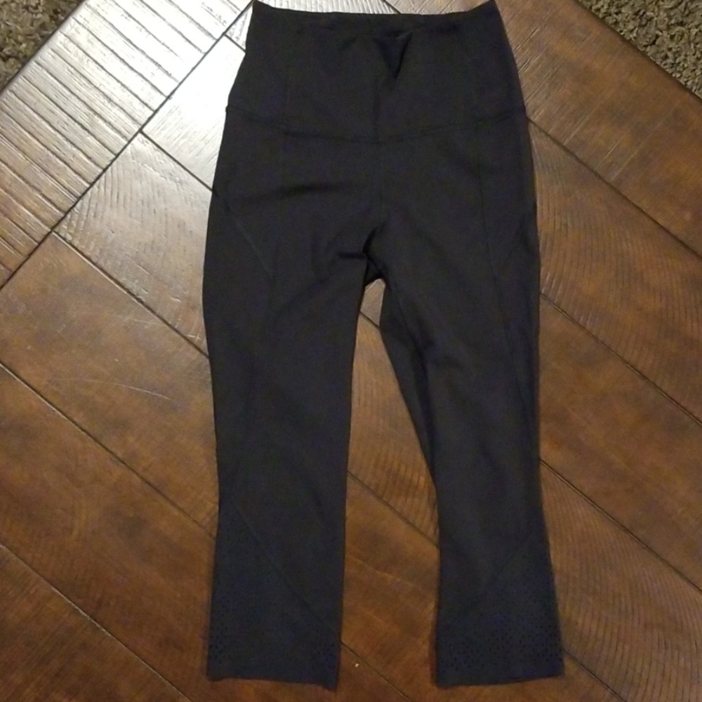 🌺Lululemon Crop Leggings